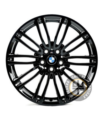 Replica B021-10 8x19 5x112 ET30 DIA66.6 Gloss Black (Черный глянец)