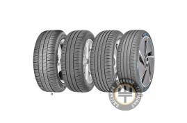 Goodyear EfficientGrip Performance 215/55 R17 94V